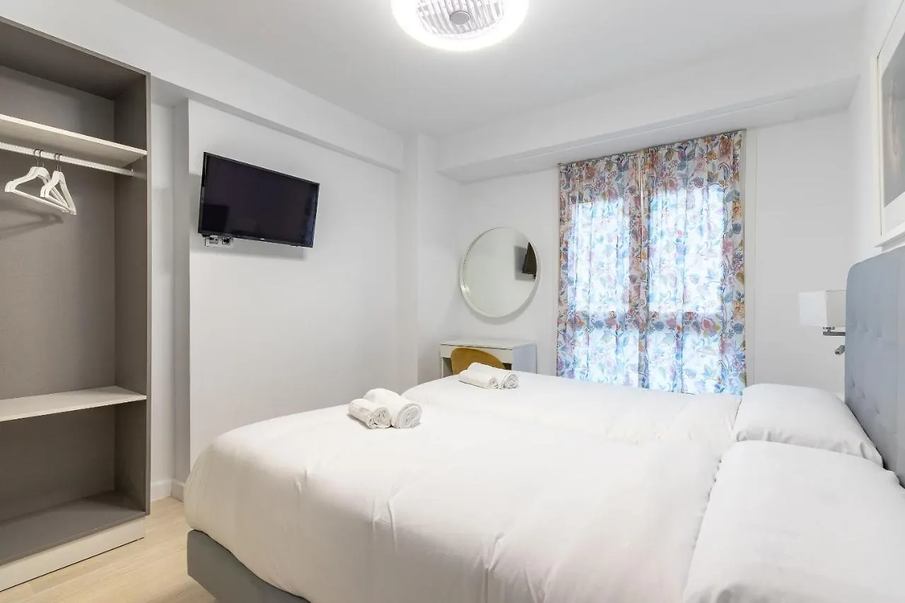 Cruces Metro Rooms Barakaldo 0*,  Spain